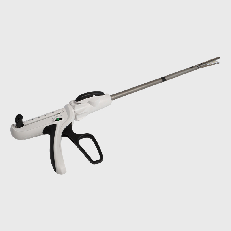 Endoskopische lineare Schneideklammergeräte und Schneidevorrichtungen für den Einmalgebrauch